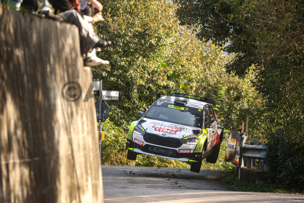 Rally Città di Bassano 2025
Bassano del Grappa VI 10 11 Ottobre 2025
Trofeo Italiano Rally e Coppa Rally di Zona 4 Rally Città di Bassano 2025
Bassano del Grappa VI 10 11 Ottobre 2025
Trofeo Italiano Rally e Coppa Rally di Zona 4