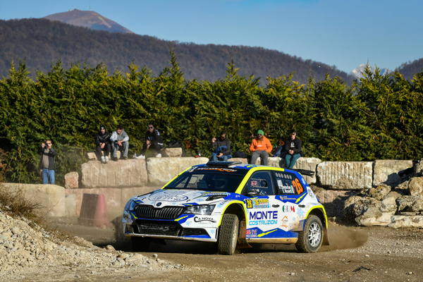 Prealpi Master Show 2025
Sernaglia della Battaglia TV 13 14 Dicembre 2025