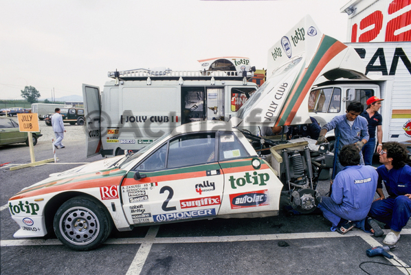 Lancia 037 Collection 18