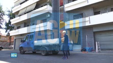 Roma esplode ordigno alla Romanina &laquo;Danni ingenti non sembra una bomba carta&raquo;
