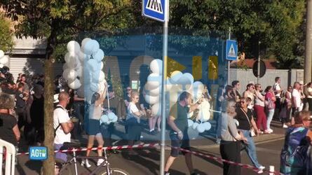 Funerali dei ragazzi di Paderno Dugnano il parroco &laquo;Non sembrava possibile che un amicizia poteva finire cos&igrave;&raquo;