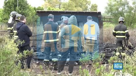 Incendio in un ex vivaio ad Acilia trovato corpo carbonizzato sul posto la scientifica
