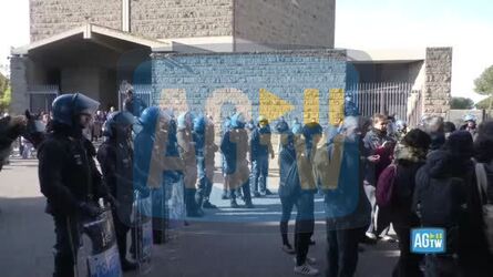 Roma la commemorazione vietata per gli anarchici morti al parco degli Acquedotti