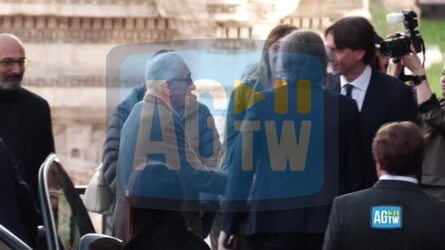 Robert de Niro a Roma. Lupa capitolina selfie e autografi in Campidoglio