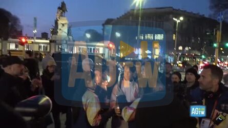 Paralimpiadi la fiamma arrivata in piazza Duomo acceso il braciere