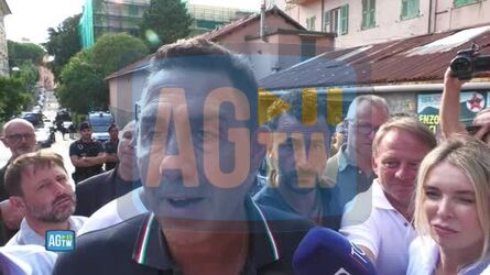 Lupi che non morde Ronzulli che non punge. Le stoccate di Vannacci alla maggioranza &laquo;Sono loro che parlano di me&raquo;