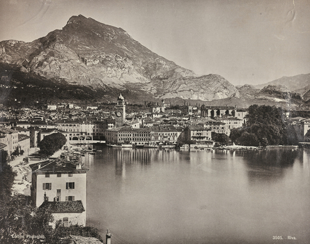 AVQ A 000992 AVQ A 000992