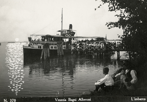 FVQ F 008384 FVQ F 008384