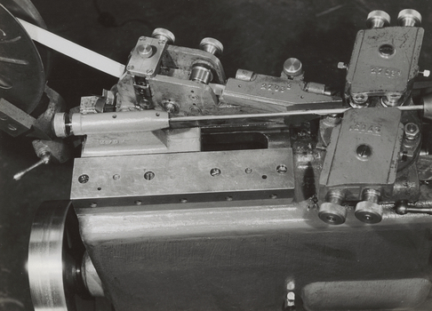 SDA F 002438