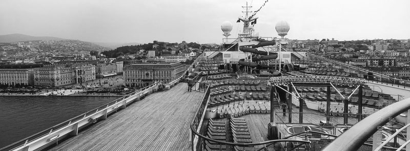 AVQ A 004985 AVQ A 004985