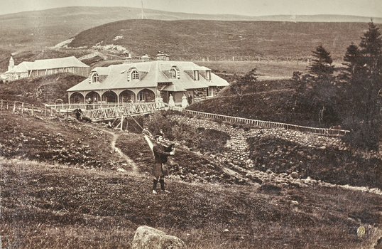 AVQ A 000992 AVQ A 000992