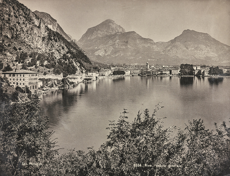 AVQ A 000992 AVQ A 000992