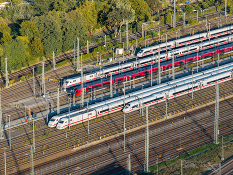 Berlin Berlin Germany 20 September 2026 Aerial view of ICE Werk Berlin Rummelsburg with multiple high speed ICE trains parked on parallel tracks in the depot area. Berlin Berlin Germany 20 September 2026 Aerial view of ICE Werk Berlin Rummelsburg with multiple high speed ICE trains parked on parallel tracks in the depot area.