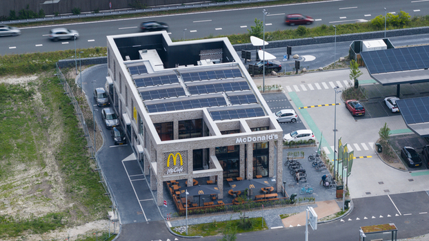 Utrecht Netherlands 09 May 2026 Modern Sustainable McDonald s Restaurant Utrecht Netherlands 09 May 2026 Modern Sustainable McDonald s Restaurant