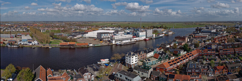 Wormer Netherlands 10 April 2026 Aerial view of Olam International Cacoa factory De Moriaan juxtaposed against the tranquil river and quaint rooftops. Wormer Netherlands 10 April 2026 Aerial view of Olam International Cacoa factory De Moriaan juxtaposed against the tranquil river and quaint rooftops.