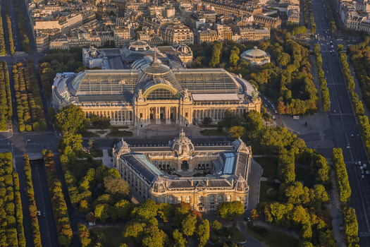 FRANCE. PARIS 75 8TH ARRONDISSEMENT. AERIAL VIEW OF THE PETIT AND GRAND PALAIS
