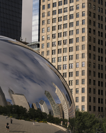 Chicago United States 15 September 2025 View of Cloud Gate sculpture reflecting the city skyline and skyscrapers in Millennium Park.