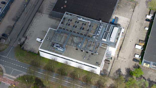 Amsterdam Netherlands 19 April 2026 Aerial view of the Equinix Data Center building featuring rooftop cooling systems and industrial infrastructure. Amsterdam Netherlands 19 April 2026 Aerial view of the Equinix Data Center building featuring rooftop cooling systems and industrial infrastructure.