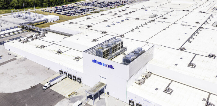 Spring Hill TN United States 17 September 2026 Aerial view of the Ultium Cells battery manufacturing plant featuring a large white roof HVAC units and a semi truck at the loading dock. Spring Hill TN United States 17 September 2026 Aerial view of the Ultium Cells battery manufacturing plant featuring a large white roof HVAC units and a semi truck at the loading dock.