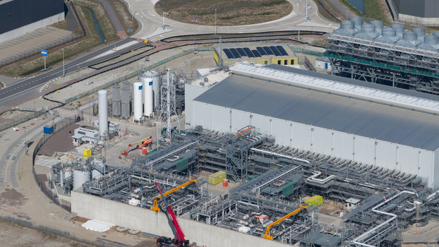 Maasvlakte Rotterdam Netherlands 25 April 2026 Drone view of Shell s Holland Hydrogen 1 at Maasvlakte showing Europe s major green hydrogen plant hydrogen network connection and industrial energy transition in Rotterdam. Maasvlakte Rotterdam Netherlands 25 April 2026 Drone view of Shell s Holland Hydrogen 1 at Maasvlakte showing Europe s major green hydrogen plant hydrogen network connection and industrial energy transition in Rotterdam.