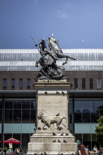 Newcastle upon Tyne England United Kingdom 13 July 2026 View of St George s War Memorial featuring a bronze statue of Saint George on horseback slaying a dragon. Newcastle upon Tyne England United Kingdom 13 July 2026 View of St George s War Memorial featuring a bronze statue of Saint George on horseback slaying a dragon.