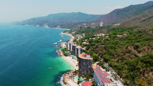 Aerial view of Las Gemelas Beach and resorts in Mexico.
