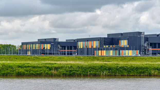 Middenmeer Netherlands 17 May 2026 View of the Microsoft Datacenter Western Europe at Agriport with its colorful facade under a cloudy sky. Middenmeer Netherlands 17 May 2026 View of the Microsoft Datacenter Western Europe at Agriport with its colorful facade under a cloudy sky.