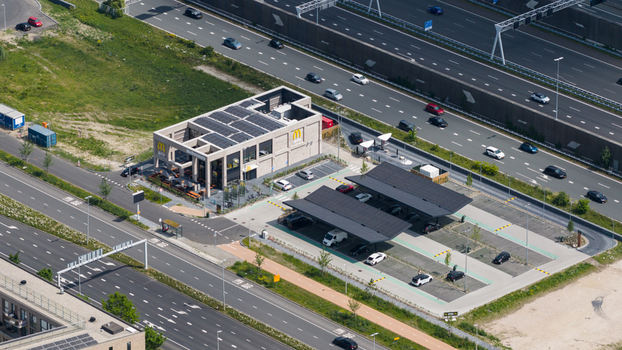 Utrecht Netherlands 09 May 2026 Modern Sustainable McDonald s Restaurant Utrecht Netherlands 09 May 2026 Modern Sustainable McDonald s Restaurant