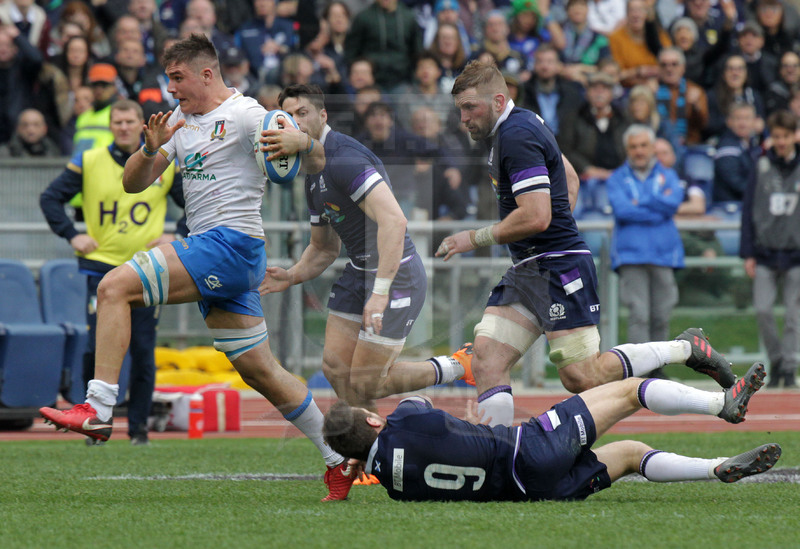Natwest Sei Nazioni 2018, round 5, Roma stadio Olimpico 17/03/2018, Italia v Scozia, break di Jack Polledri. Foto Daniele Resini/Fotosportit