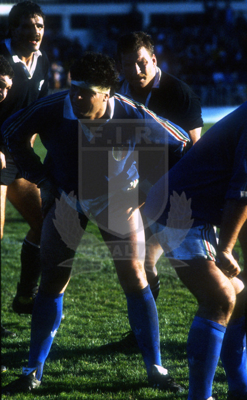 Rugby World Cup 1987, Pool 3, Auckland, Eden Park 22/05/1987, Nuova Zelanda v Italia, Mauro Gardin schierato in touche. Foto Daniele Resini/Fotosportit