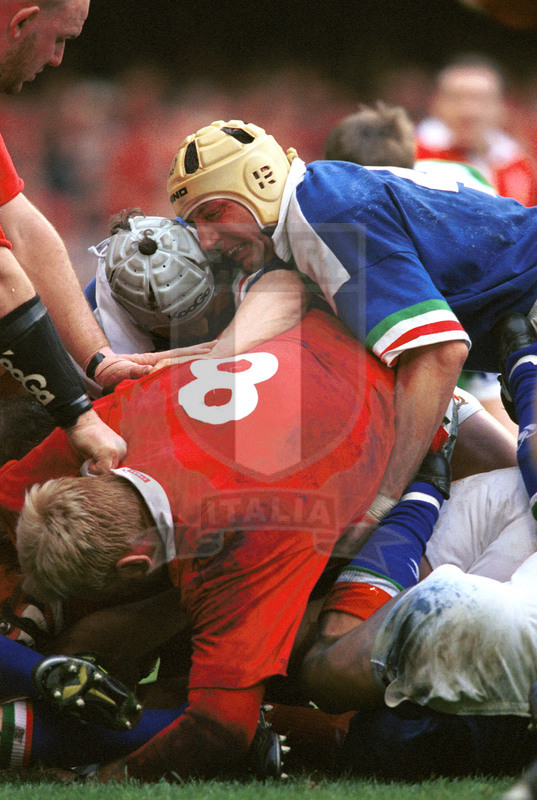 Lloyds TSB Sei Nazioni 2000, Round 2, Cardiff, Millennium Stadium 19/02/2000, Galles v Italia, Scott Quinnell "pulito" da Giuseppe Lanzi. Foto Daniele Resini/Fotosportit