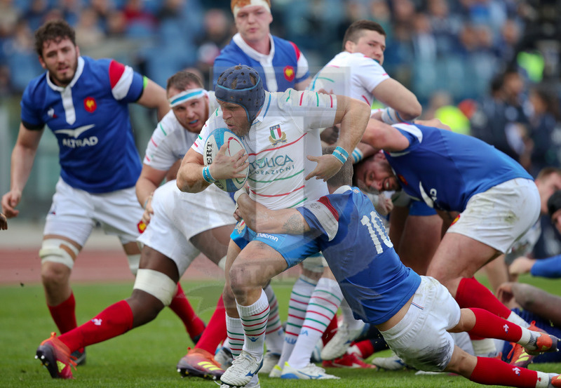 Guinness Sei Nazioni 2019, Round 5, Roma, Stadio Olimpico, 16/03/2019, Italia v Francia. Una carica di Luca Bigi. Foto Roberto Bregani/Fotosportit