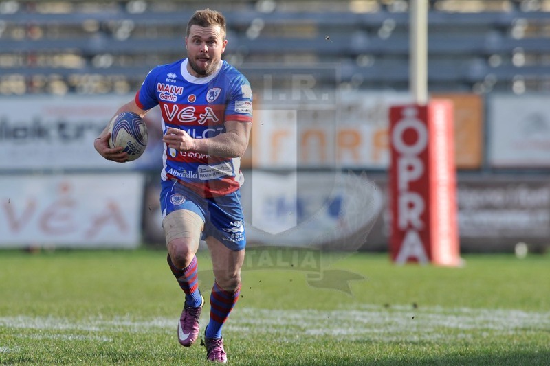 Finale Trofeo Eccellenza, Rovigo, stadio Battaglini 8-02-2014, Rovigo v FiammeOro. Stefan Basson in attacco.