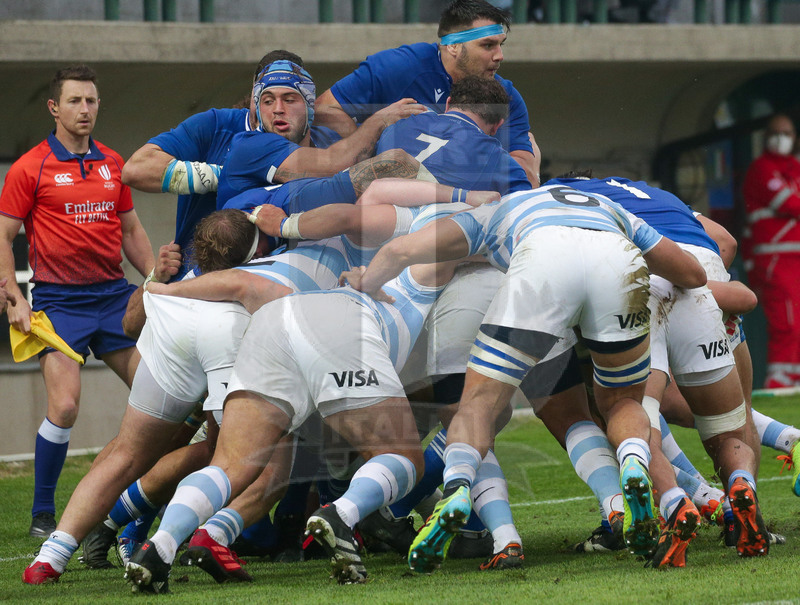 Autumn Nations Series 2021, Treviso, Stadio di Monigo, 13-11-2021, Italia vs Argentina. Gianmarco Lucchesi e David Sisi in maul. Foto: Roberto Bregani/Fotosportit