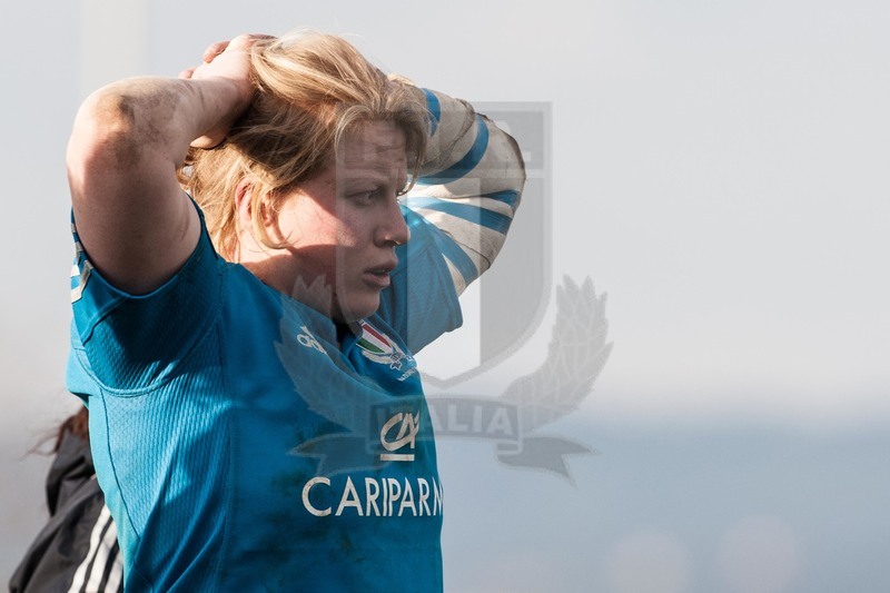 RBS 6 Nazioni Femminile 2013, Benevento, Campo Pace Vecchia, 24-02-2013, Italia v Galles. Michela Este a fine partita.