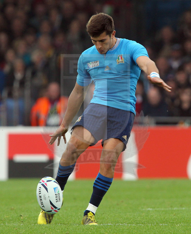 Rugby World Cup 2015, Pool D, Exeter 11/10/2015, Italia v Romania, Tommaso Allan al drop di avvio. Foto Daniele Resini/Fotosportit