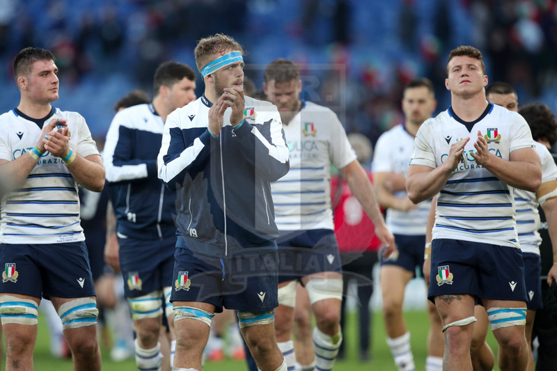 Guinness Sei Nazioni 2020, Round 3, Roma, Stadio Olimpico, 22/02/2020, Italia v Scozia. Niccolò Cannone, Jack Polledri e Giovanni Licata a fine partita. Foto Roberto Bregani/Fotosportit