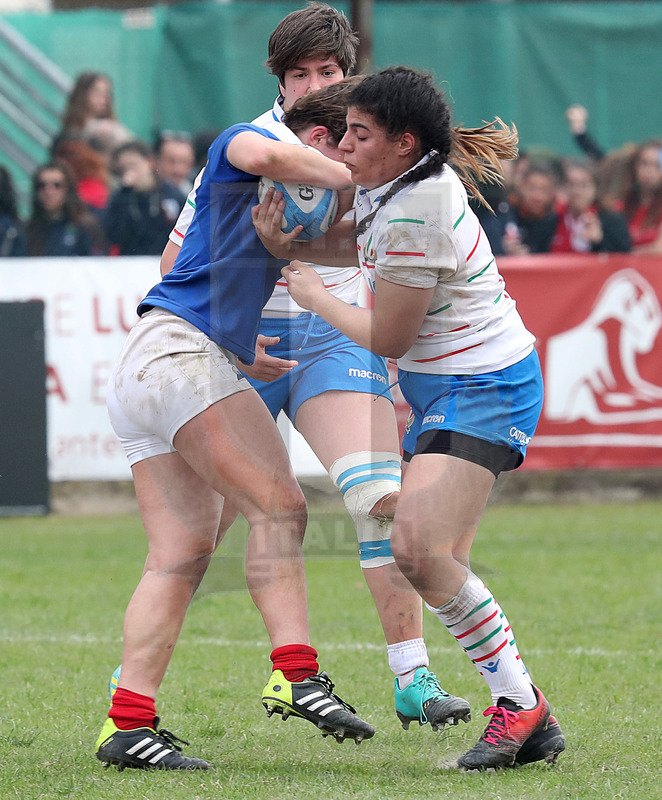Guinness Sei Nazioni 2019 Donne, Padova, stadio Plebiscito 17/03/2017, Italia Donne v Francia Donne, Gaia Giacomoli contende palla. Foto Daniele Resini/Fotosportit