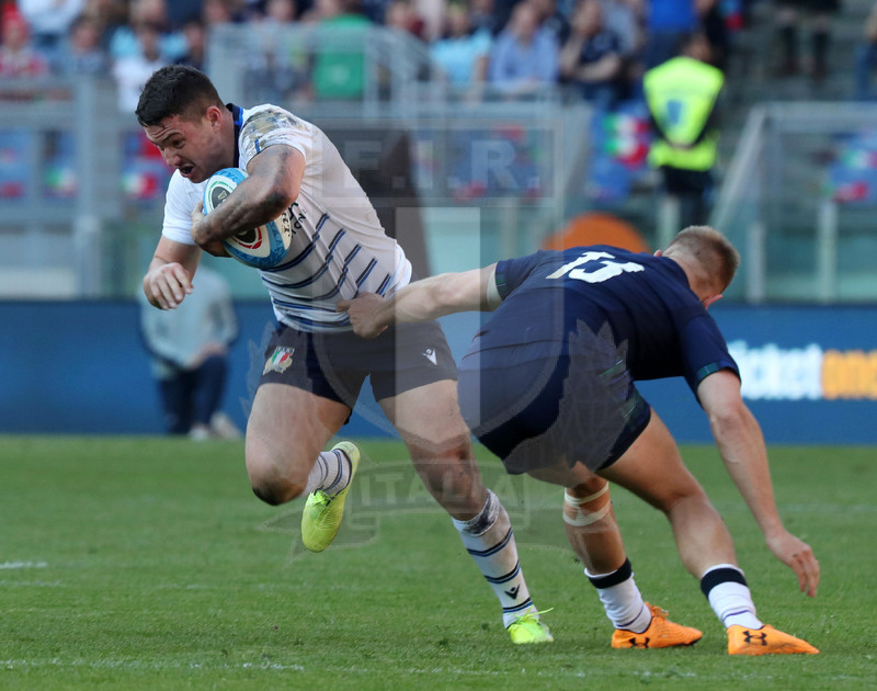 Guinness Sei Nazioni 2020, Round 3, Roma, Stadio Olimpico 22/02/2020, Italia v Scozia, Luca Morisi trattenuto da Sam Johnson.Foto Daniele Resini/Fotosportit.
