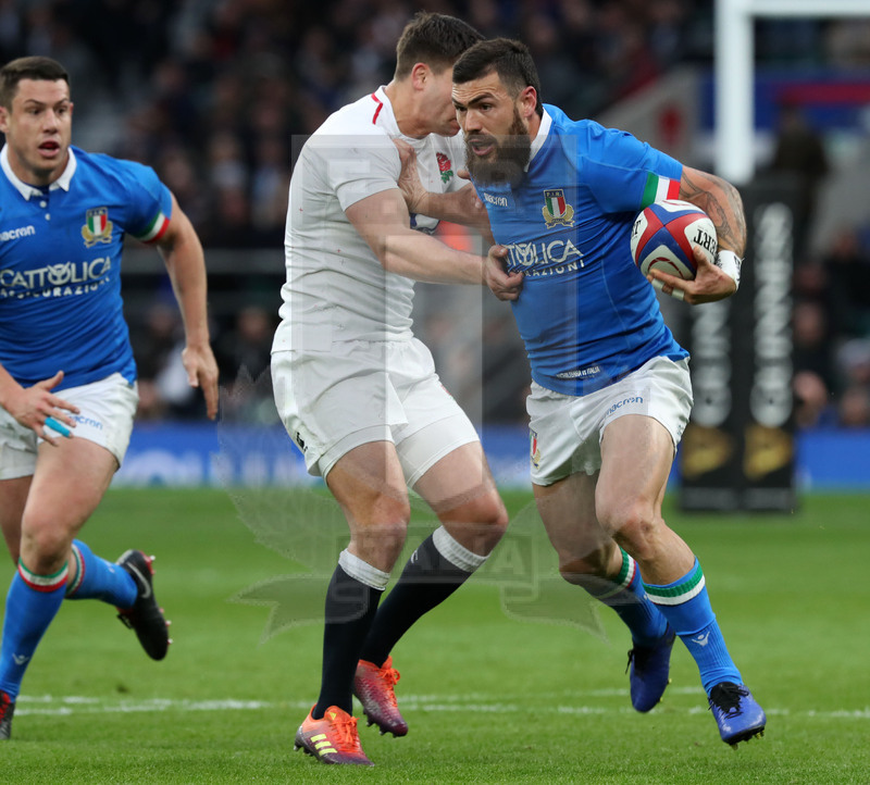 Guinness Sei Nazioni 2019, Round 4, Londra, Twickenham 09/03/2019, Inghilterra v Italia, Jayden Hayward respinge Ben Youngs. Foto Daniele Resini/Fotosportit