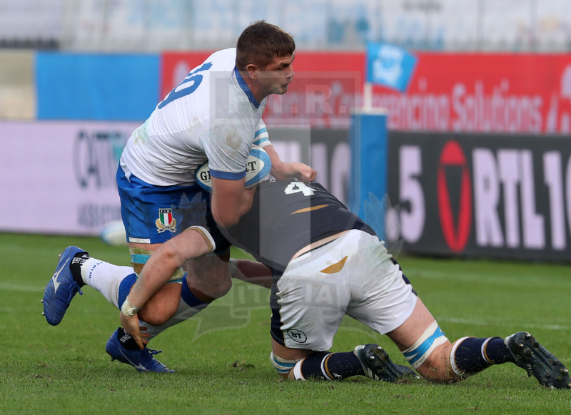 Autumn Nations Cup, Cattolica Test match 2020, Firenze, stadio Lanfranchi 14/11/2020, Italia v Scozia, Johan Meyer fermato da Scott Cummings. Foto Daniele Resini/Fotosportit