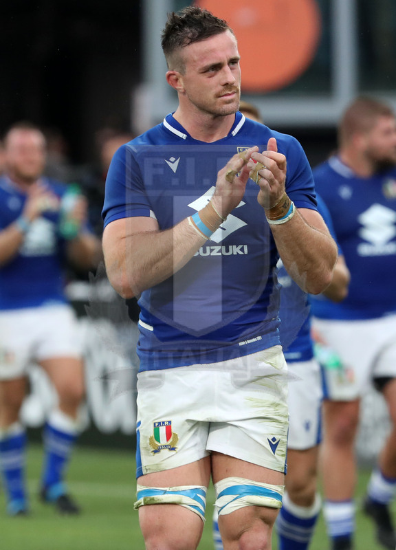 Autumn Nations Series 2021, Roma, Stadio Olimpico, 06/11-2021, Itallia vs Nuova Zelanda, gli Azzurri al giro di campo a fine match: Bram Steyn. Foto Daniele Resini/Fotosportit