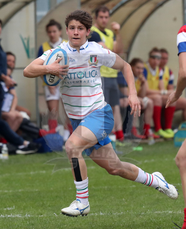 Guinness Sei Nazioni 2019 Donne, Padova, stadio Plebiscito 17/03/2017, Italia Donne v Francia Donne, una corsa di Aura Muzzo. Foto Daniele Resini/Fotosportit
