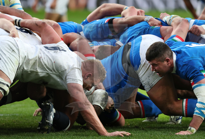 Guinness Sei Nazioni 2019, Round 4, Londra, Twickenham 09/03/2019, Inghilterra v Italia, crollo delle prime linee, Negri controlla. Foto Daniele Resini/Fotosportit