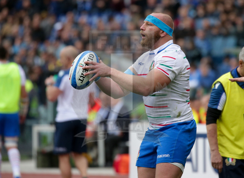 Guinness Sei Nazioni 2019, Round 5, Roma, Stadio Olimpico, 16/03/2019, Italia v Francia. Leonardo Ghilardini pronto a lanciare in touche. Foto Roberto Bregani/Fotosportit