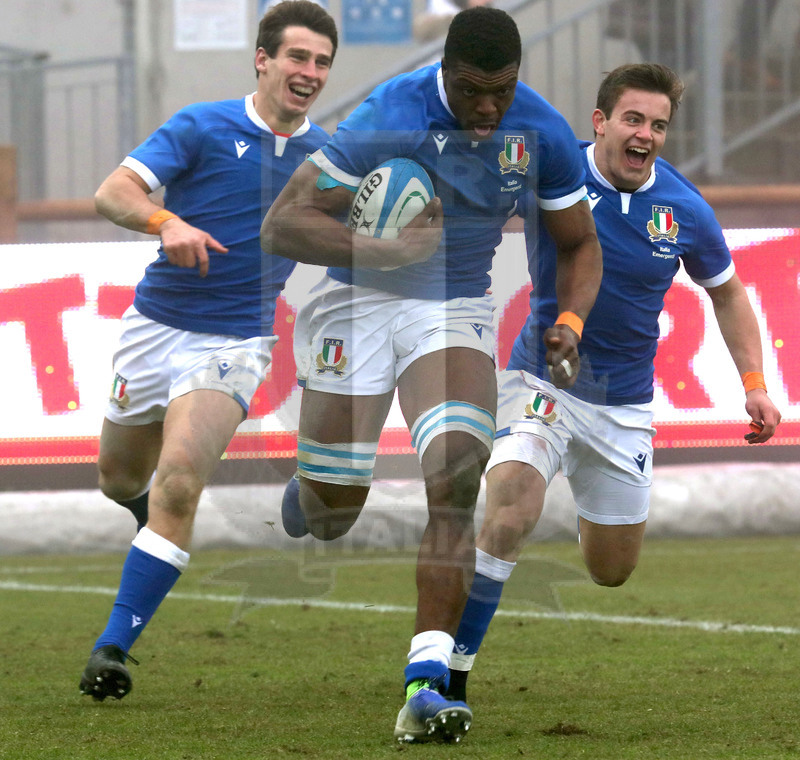 Test match, Parma, stadio Lanfranchi 18/12/2021, Italia Emergenti v Romania, Alessandro Izekor verso la meta. Foto Daniele Resinii/Fotosportit