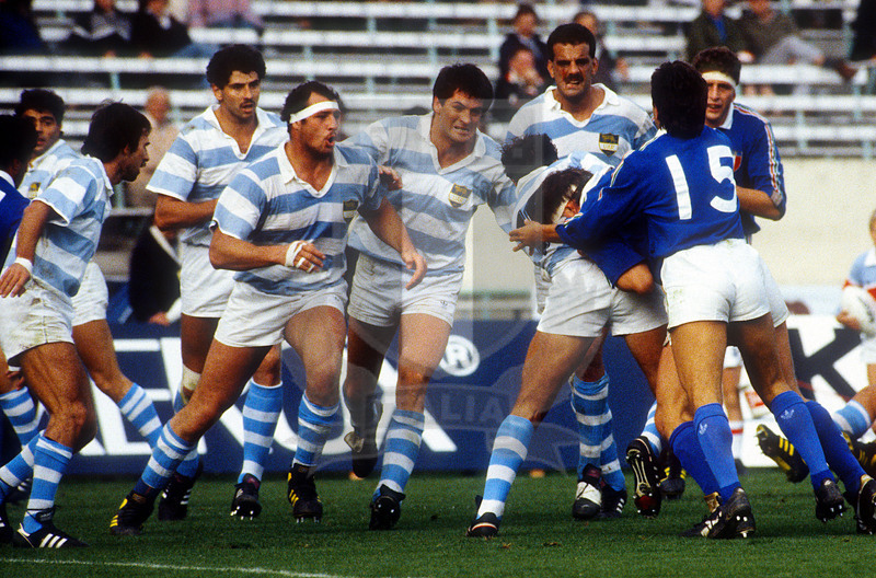 Rugby World Cup 1987, Pool 3, Christchurch, Lancaster Park 28/05/1987, Argentina v Italia, Daniele Tebaldi difende. Foto Daniele Resini/Fotosportit
