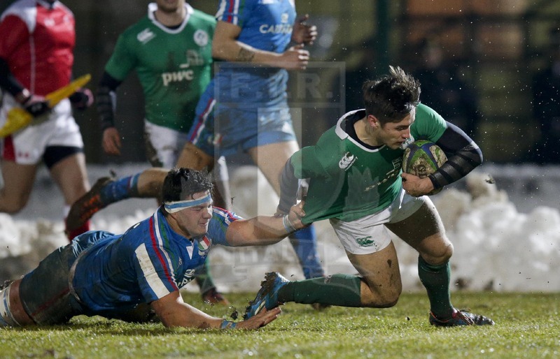 RBS 6 Nazioni U20 2015, Biella, Stadio Pozzo Lamarmora, 6-02-2015, Italia U20 v Irlanda U20 Jack Owens arriva in meta. Foto: Roberto Bregani/Fotosportit.