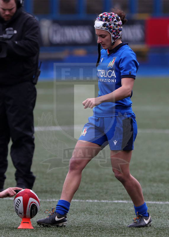 Guinness Sei Nazioni Donne 2020, Cardiff, Arms Park 02/02/2020 Galles Donne v Italia Donne, Michela Sillari al calcio piazzato. Daniele Resini/Fotosportit