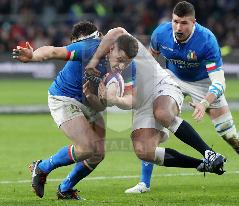 Guinness Sei Nazioni 2019, Round 4, Londra, Twickenham 09/03/2019, Inghilterra v Italia, break di Luca Morisi preso alto da Jamie George. Foto Daniele Resini/Fotosportit